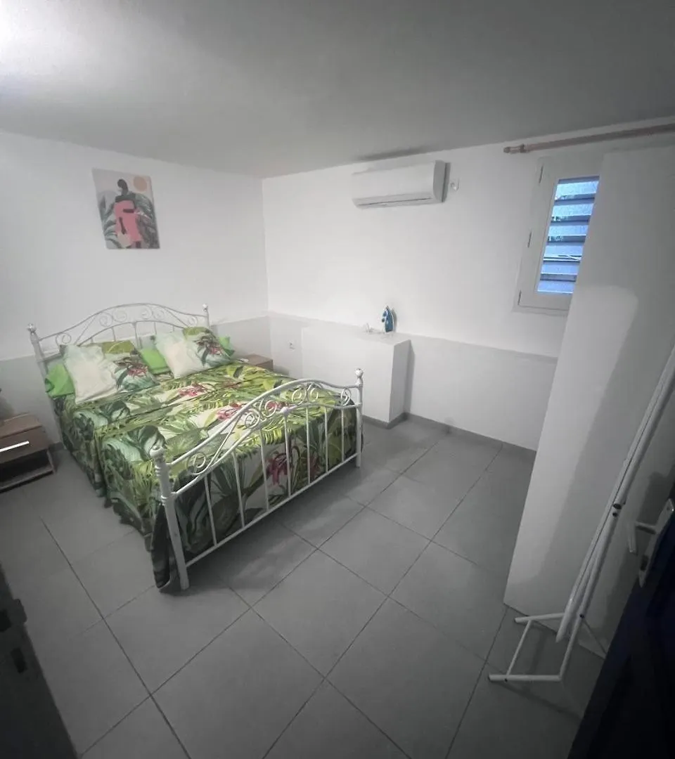 Logement Côté Campagne Plaisance Le Lamentin Appartement